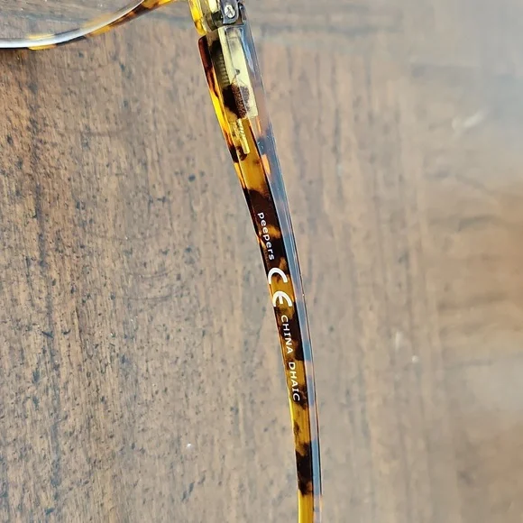 Peepers Kennedy +2.00 Readers - Picture 5 of 7